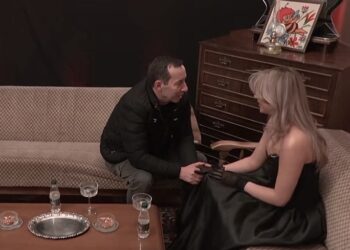 Daja i Elijonës reagon pas rrëfimit në BBVK: “Historia nuk është e vërtetë, dhuna e babait çoi në divorc”