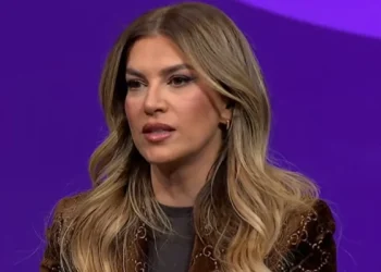 Leonora Jakupi rrëfen lidhjen sekrete 15-vjeçare: Jetojmë bashkë prej kohësh