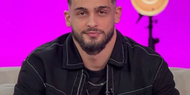 DJ Gimbo: E mora vesh pas ndarjes që ish e dashura  më tradhtoi me kolegun