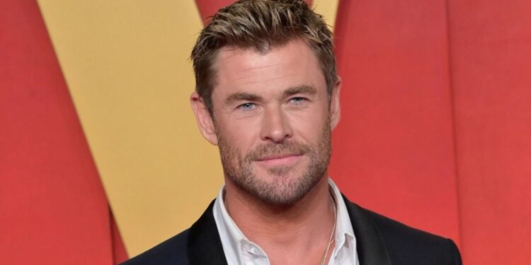 Chris Hemsworth zbulon arsyen pse la Los Angeles për Australinë