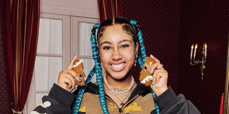 North West hyn në biznes në moshën 12-vjeçare, gati të lançojë markën e saj të parë