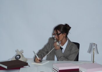 Pothuajse 99% e burrave do të zgjedhin një grua të turpshme, të sjellshme dhe të butë, pa arritje, në vend të një gruaje arrogante me karrierë