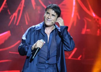 Triumfi i vonuar i Sal Da Vinci-t në Sanremo 2026, rrugëtimi i vështirë drejt suksesit