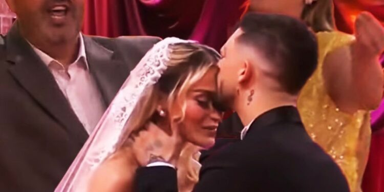 Ndonjëherë reagimi ndaj lumturisë së tjetrit tregon gjithçka