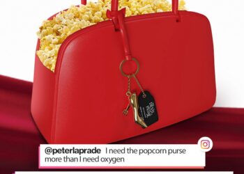 The Devil Wears Prada 2: Bucket Popcorni që bëhet çantë dore/ Trendi më i ri i filmit