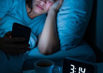 Gen Z pa gjumë, 70% shqetësohen për financat