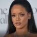 Nga një palë këpucë te një shtëpi: Historia prekëse që lidhet me Rihannën